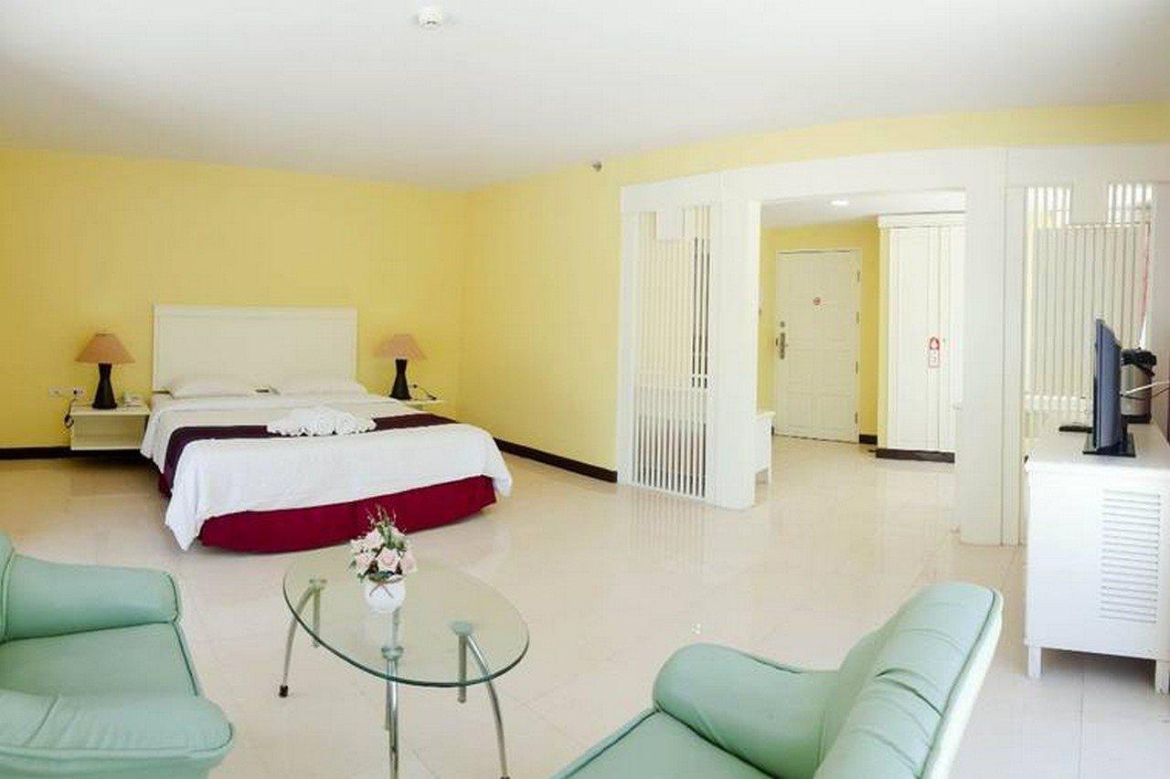 Eastiny Residence Hotel Паттая Екстер'єр фото