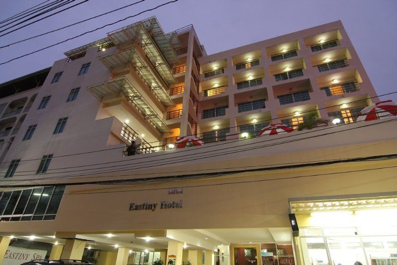 Eastiny Residence Hotel Паттая Екстер'єр фото