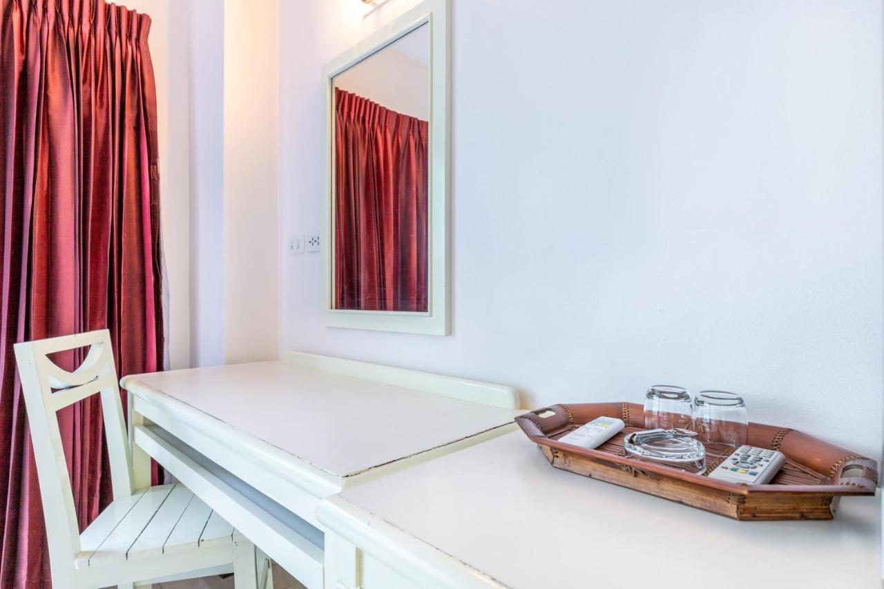 Eastiny Residence Hotel Паттая Екстер'єр фото