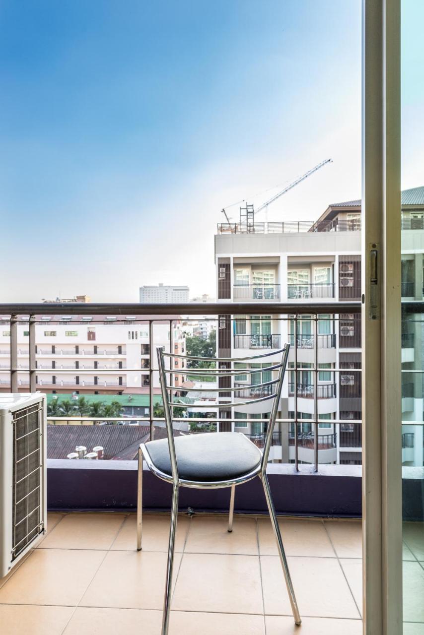Eastiny Residence Hotel Паттая Екстер'єр фото